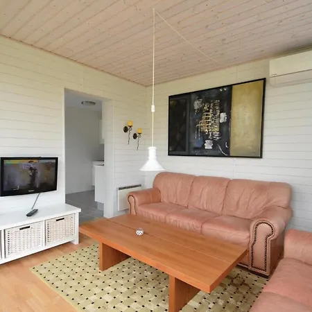 Ferienhaus Two-bedroom Holiday In Vaggerlose